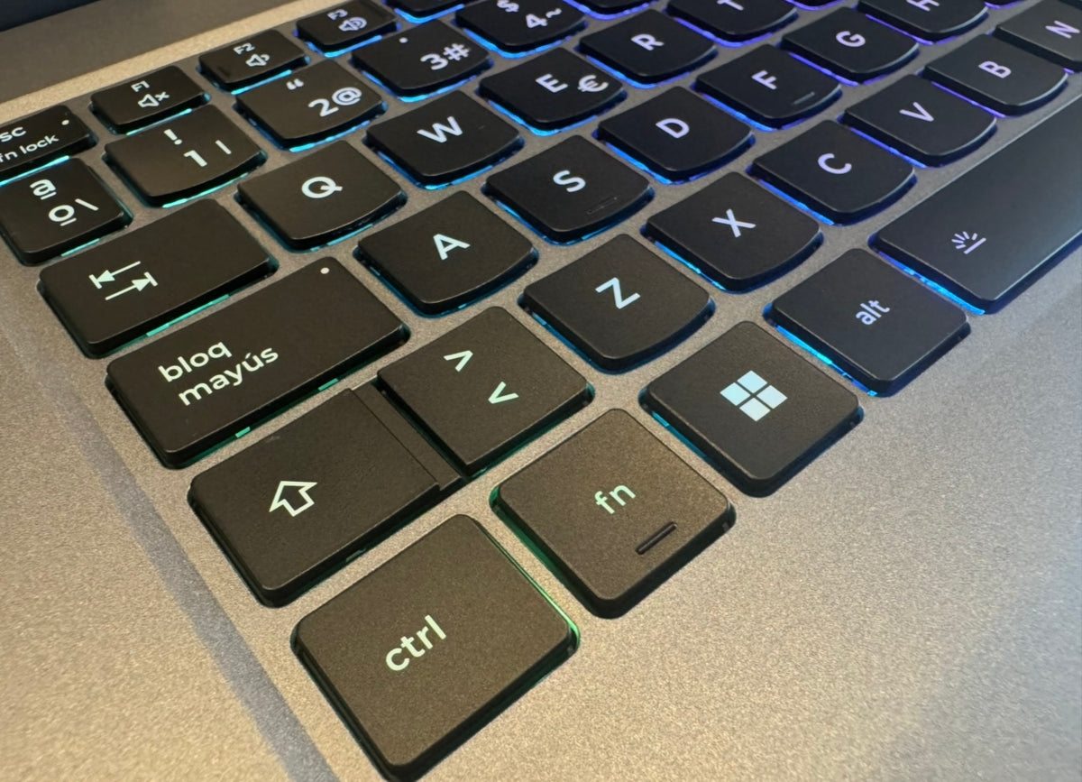 PORTATIL GAMING LENOVO LOQ I7 13G 32GB 5060 1TB