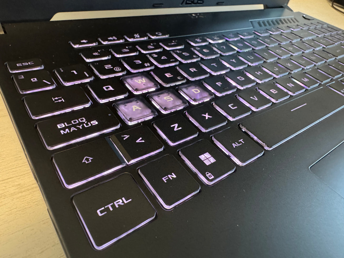 ASUS TUF GAMING I7 13gen 16GB 4050