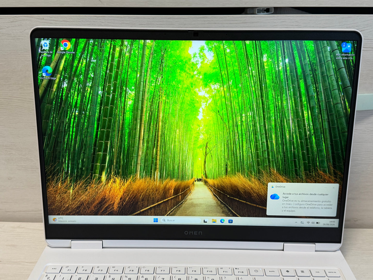 HP OMEN BLANCO CORE 7 32GB 5070