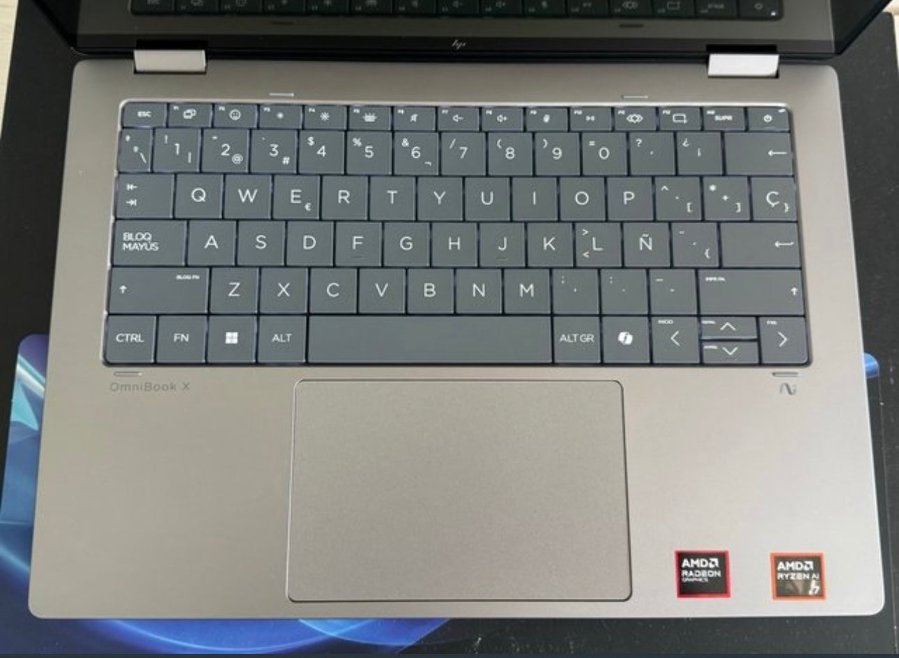 PORTATIL HP OMNIBOOK X 14 RYZEN 7 AI 32GB 1TB