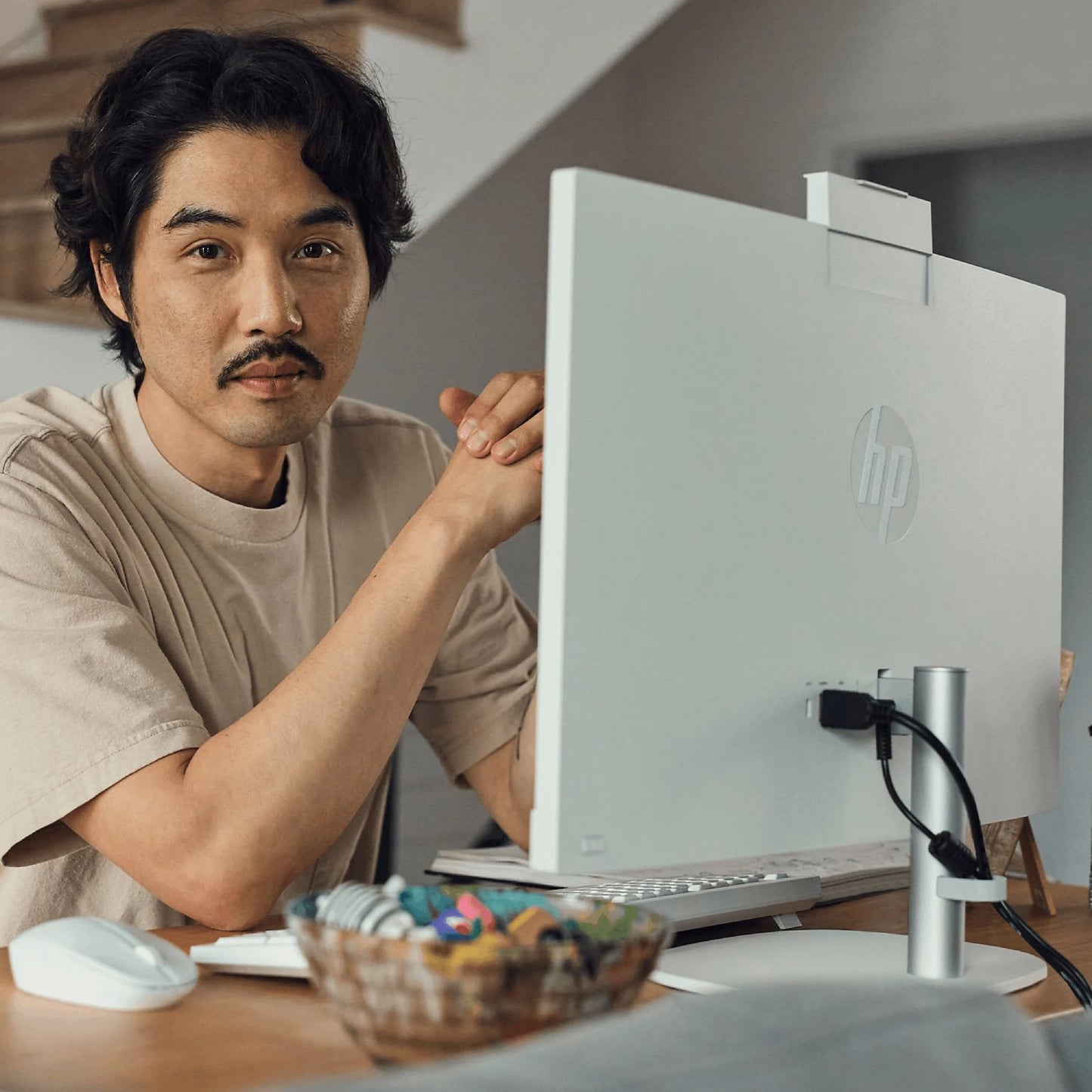 All in one - HP 24-cr0111ns, 23.8" Full-HD, Intel®️ Core™️ i5-1335U, 16 GB RAM, 512GB