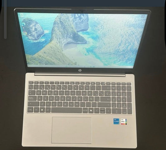 PORTÁTIL HP 15 I7 13GEN 16GB 512GB NUEVO OFFICE
