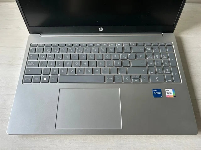 PORTATIL HP i5 12GEN NUEVO, 3 AÑOS DE GARANTIA